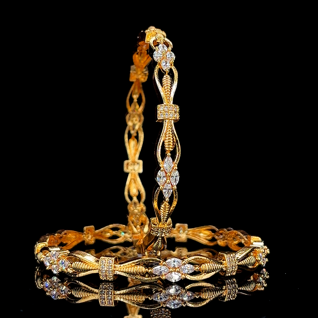 Lehar Bangles (Set of 2)